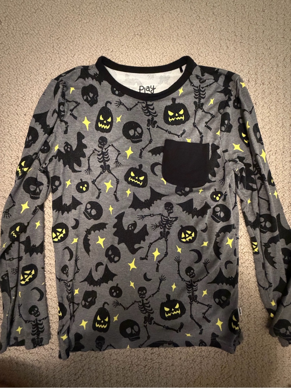 Little Sleepies Gray & Black Halloween Graphic Long-Sleeve Top for Kids
